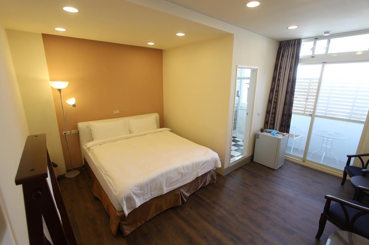 Heyyo Hostel เมืองฮวาเหลียน ภายนอก รูปภาพ