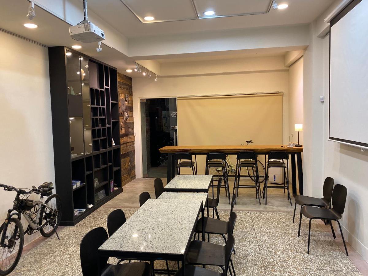 Heyyo Hostel เมืองฮวาเหลียน ภายนอก รูปภาพ