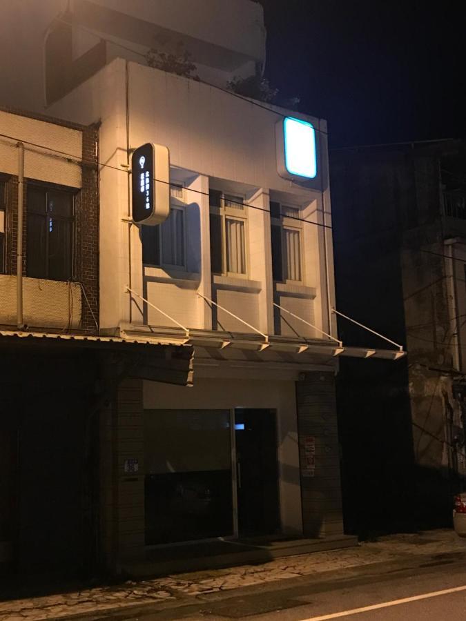 Heyyo Hostel เมืองฮวาเหลียน ภายนอก รูปภาพ